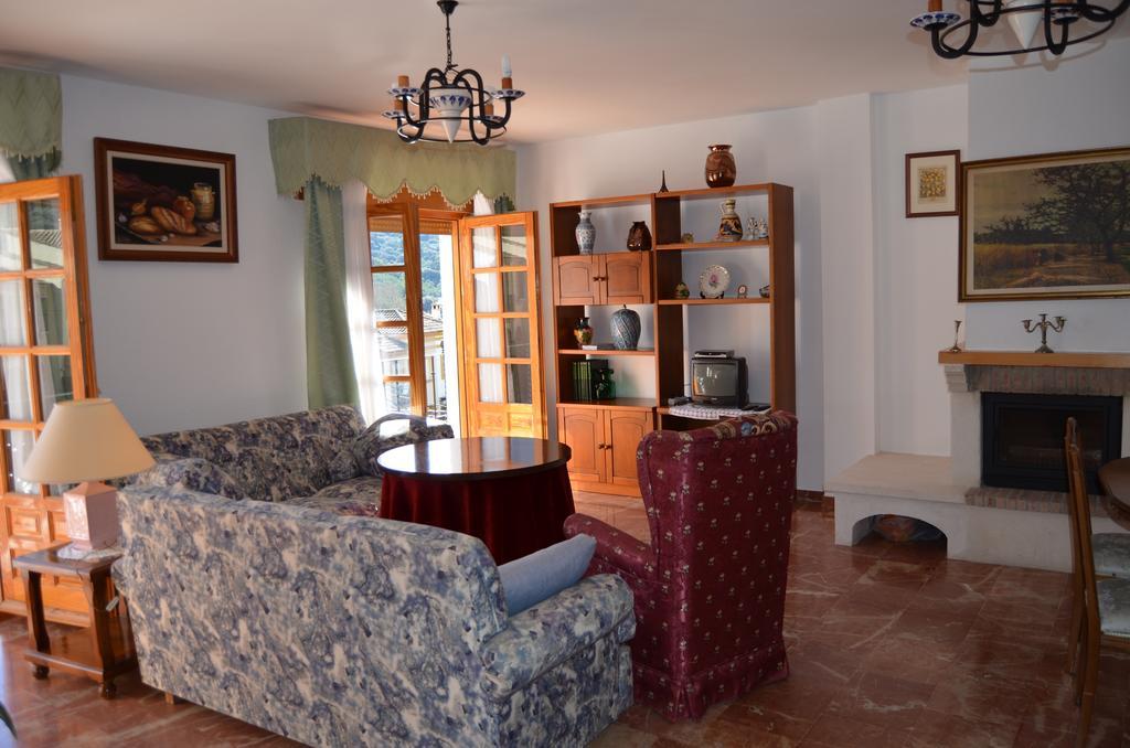 Villa Cristina Benaoján Oda fotoğraf